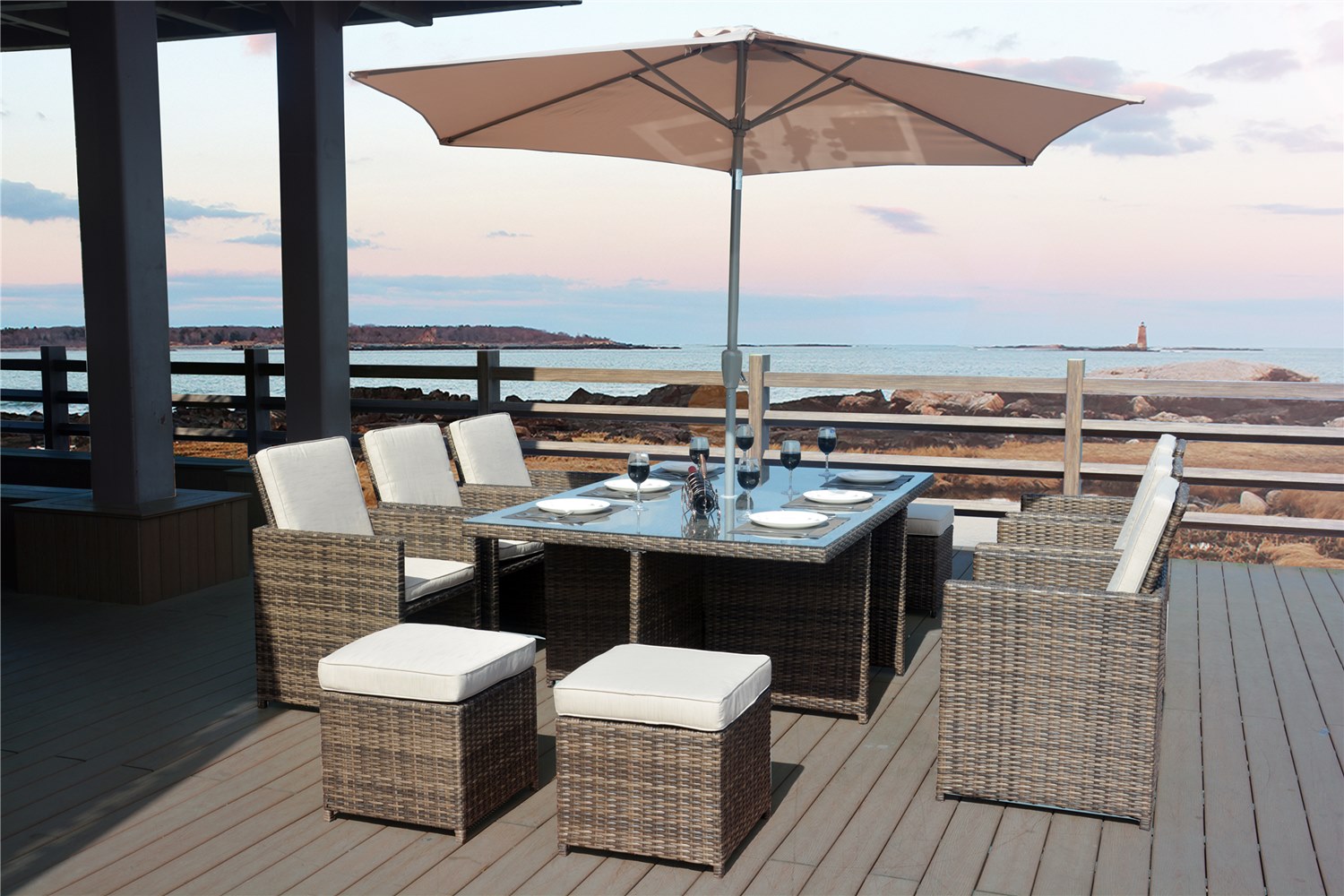 Wicker Cube Set - 6 Seats With Footstools 