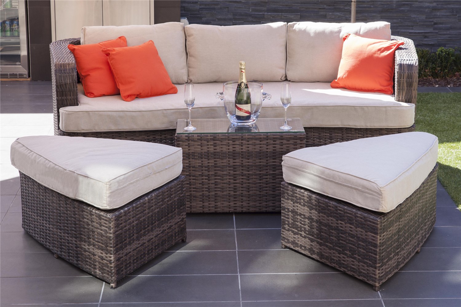 Outdoor Daybed Sofa Rattan Garden Furniture by Moda Furnishings